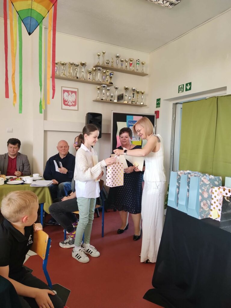 Julia z klasy 5b oczarowała słowem!