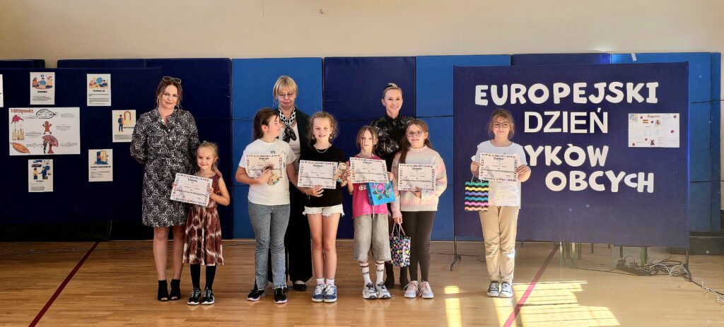 🌍🔥 Europejski Dzień Języków: jury osiwiało, scena eksplodowała!