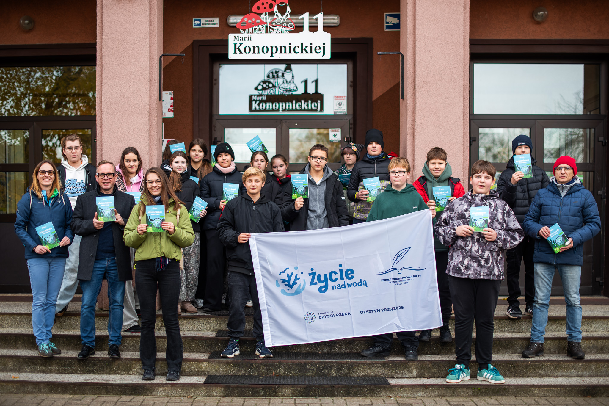 🌊 Klasa 7b nad Łyną – projekt „Życie nad wodą” 🌿