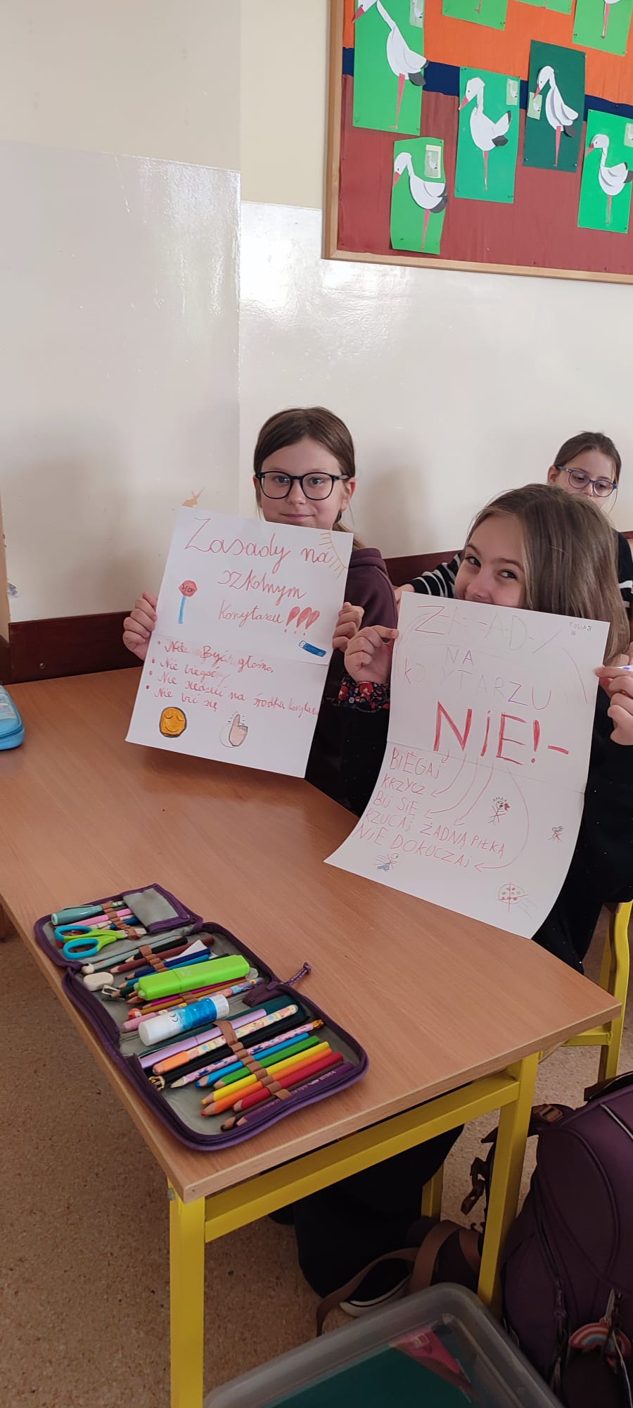 🎨 Bezpieczna przerwa z klasą 3b! 🎨